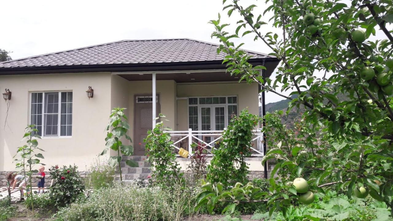Abbasov'S Guest House-In Lahij Lahic Exterior photo