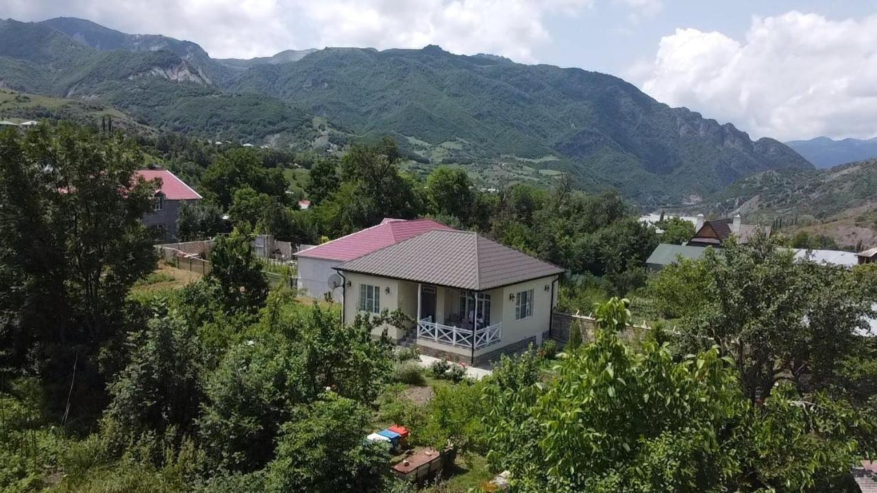 Abbasov'S Guest House-In Lahij Lahic Exterior photo