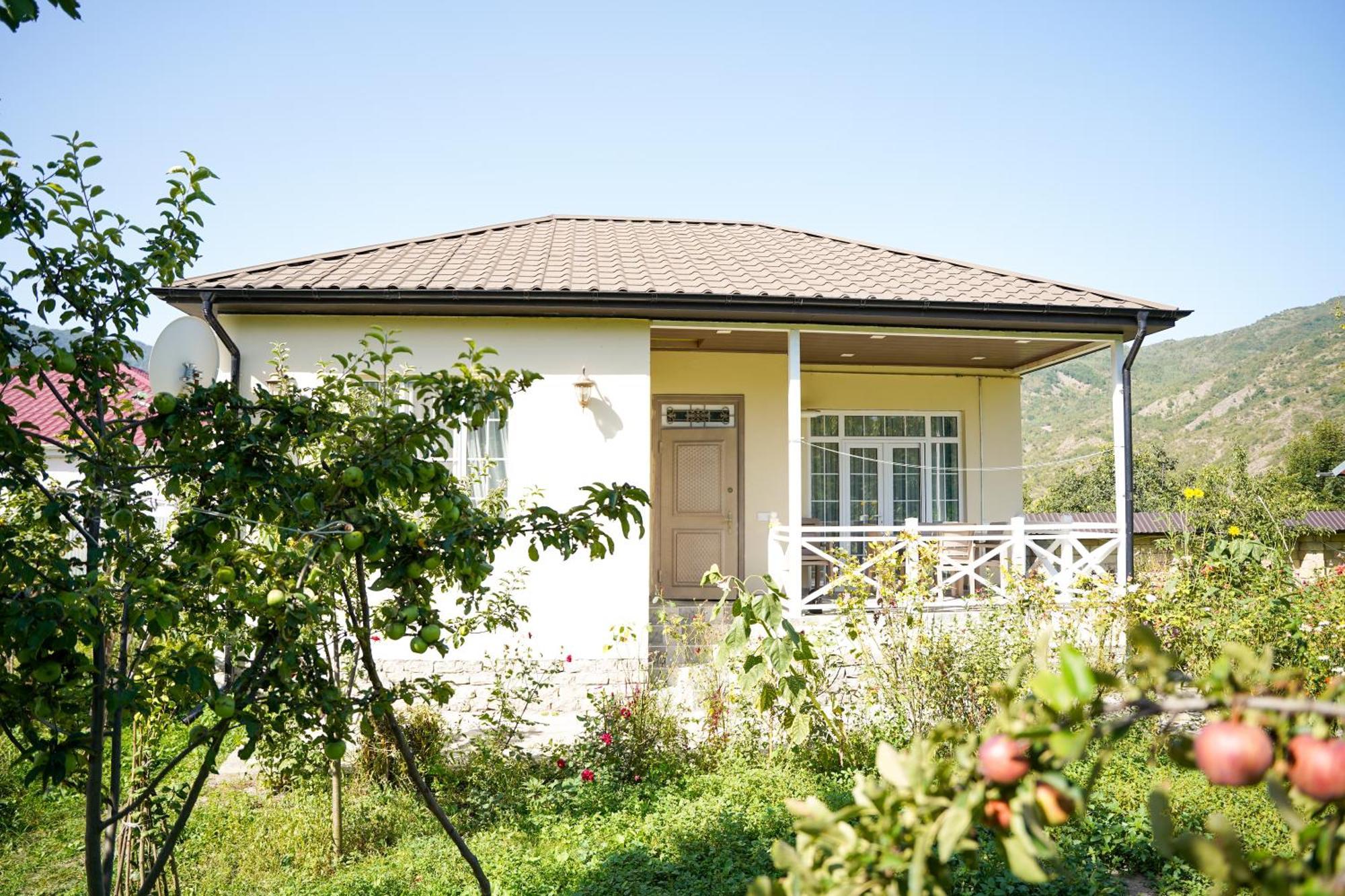 Abbasov'S Guest House-In Lahij Lahic Exterior photo
